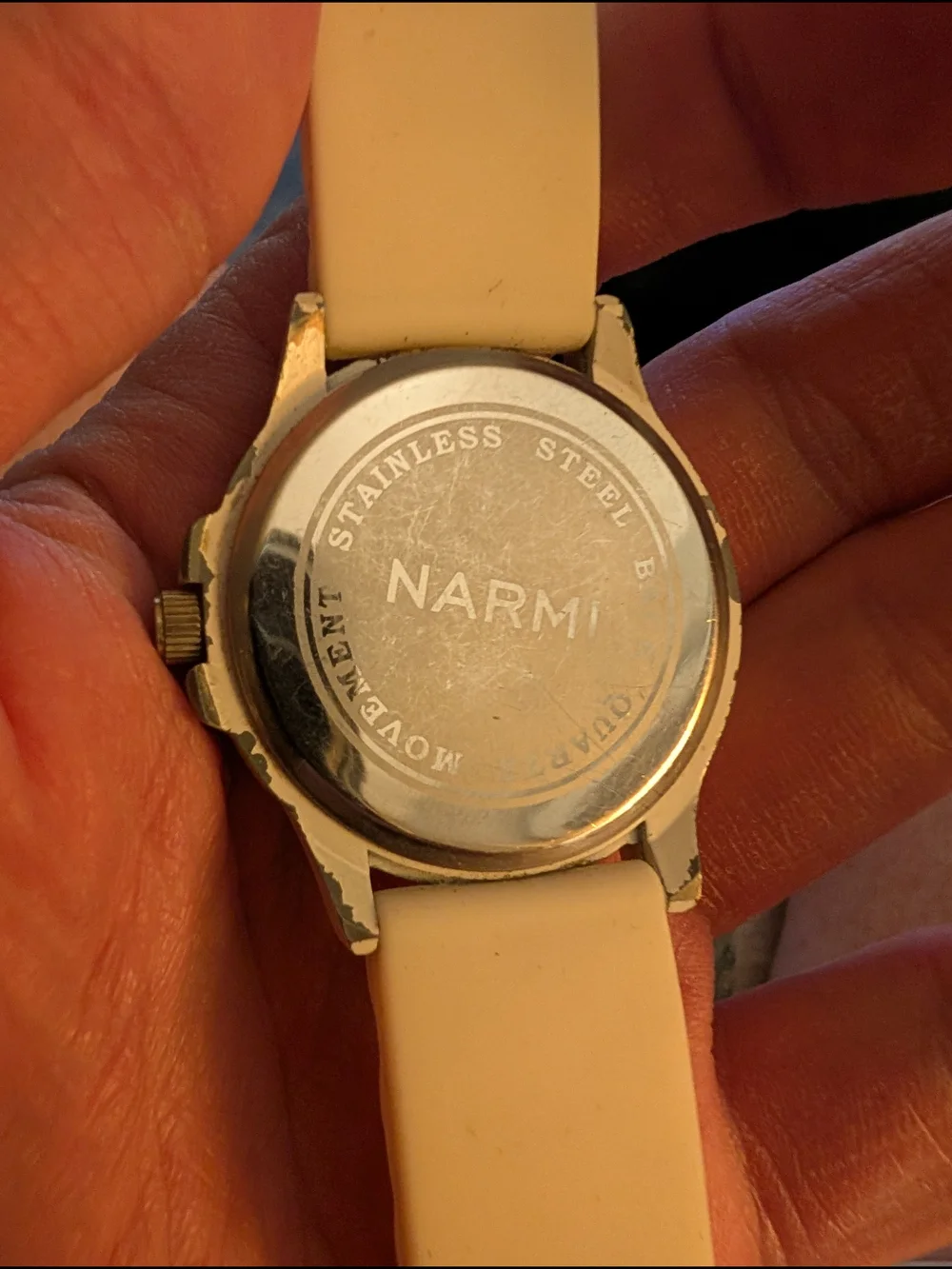 Vintage Narmi Crystal Bezel Silicone Strap Watch - White with Brand New Battery